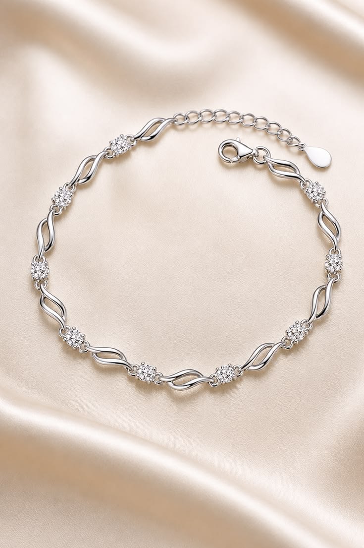 SILVER BRACELT DESIGN